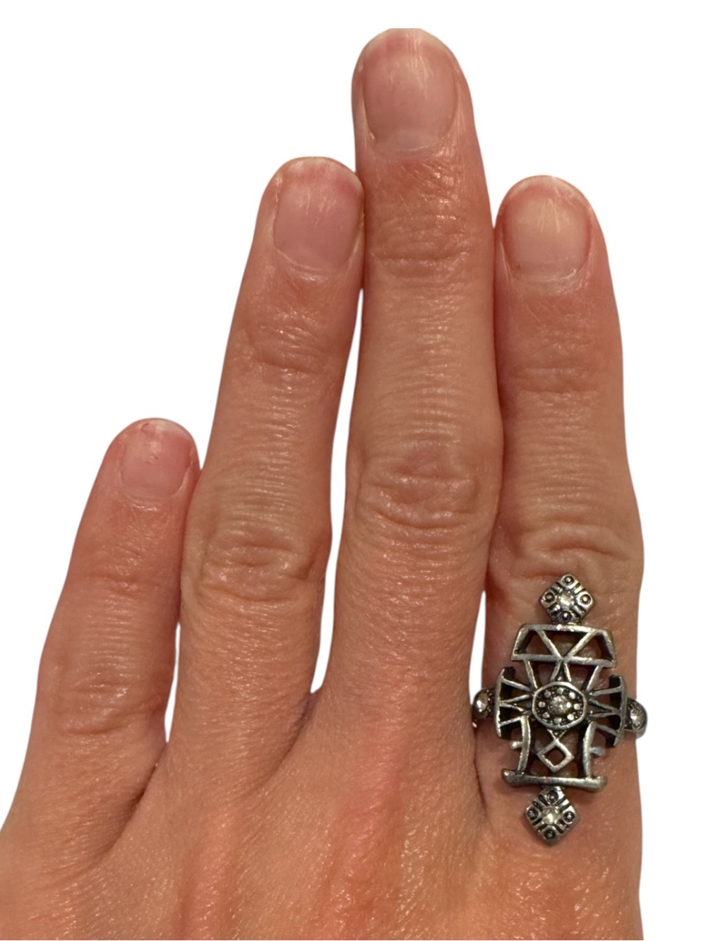 Vintage-Inspired Silver Statement Ring - Geometric Design